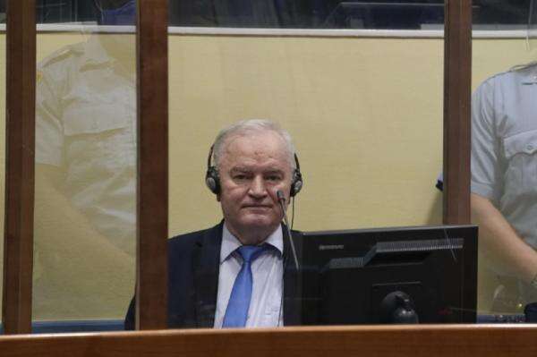 Ratko Mladic, Jenderal Kejam Pembantai Muslim Bosnia Meninggal di Penjara Ratko Mladic, Jenderal Kejam Pembantai Muslim Bosnia Meninggal di Penjara