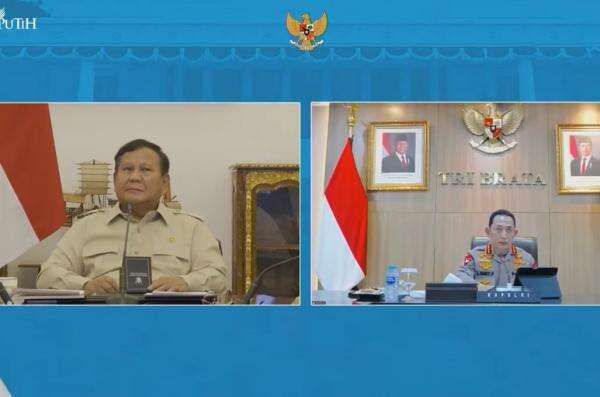 12 Kapal Polri Dikerahkan Angkut Bantuan Gempa NTT, Prabowo: Bagus 12 Kapal Polri Dikerahkan Angkut Bantuan Gempa NTT, Prabowo: Bagus