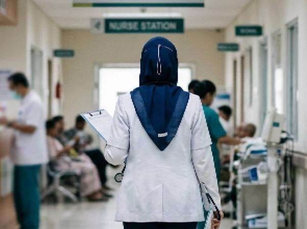 Dokter Tamara Jasmine Bantah Hina Pasien BPJS Yurizal Tri Chaerawan, Ini Klarifikasinya! Dokter Tamara Jasmine Bantah Hina Pasien BPJS Yurizal Tri Chaerawan, Ini Klarifikasinya!