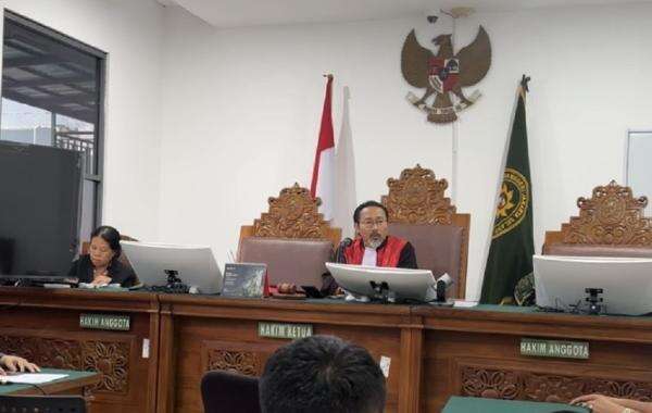 Sidang Praperadilan Jilid 5 Roy Suryo, Polda Metro hingga Kemenkeu Serahkan Dokumen ke Hakim Sidang Praperadilan Jilid 5 Roy Suryo, Polda Metro hingga Kemenkeu Serahkan Dokumen ke Hakim