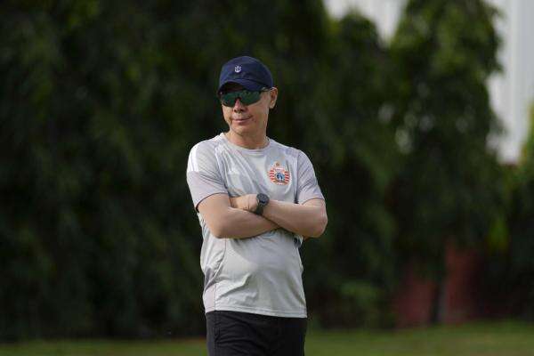 Persija Belum Berhenti di Bursa Transfer, Shin Tae-yong Bocorkan 1 Pemain Asing Merapat Persija Belum Berhenti di Bursa Transfer, Shin Tae-yong Bocorkan 1 Pemain Asing Merapat