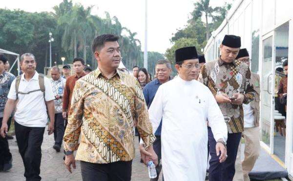 100 Ribu Masyarakat Diperkirakan Hadiri Zikir dan Doa Kebangsaan di Monas 100 Ribu Masyarakat Diperkirakan Hadiri Zikir dan Doa Kebangsaan di Monas