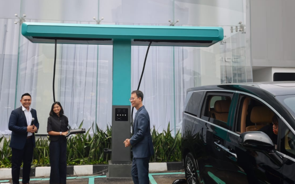 Apakah Merek Lain Bisa Pakai Flash Charging? Begini Kata BYD Apakah Merek Lain Bisa Pakai Flash Charging? Begini Kata BYD
