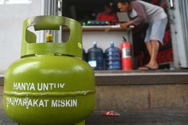 Bahaya Gas Oplosan LPG 3 Kg ke Tabung Portable, Ini Alasannya Bahaya Gas Oplosan LPG 3 Kg ke Tabung Portable, Ini Alasannya