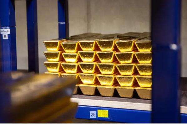 3 Negara Eropa yang Pindahkan Emas dari AS, Ada yang Tarik 300 Ton 3 Negara Eropa yang Pindahkan Emas dari AS, Ada yang Tarik 300 Ton