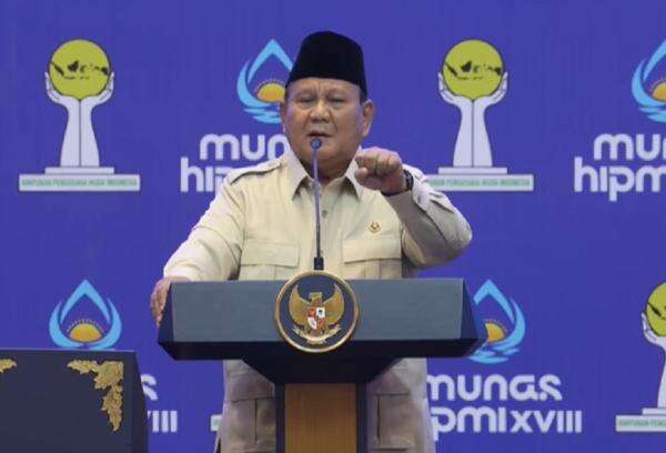 Kelakar Prabowo ke Anggota Hipmi: Jangan Macam-Macam, Aku Sudah Tahu Kelakuanmu Semua Kelakar Prabowo ke Anggota Hipmi: Jangan Macam-Macam, Aku Sudah Tahu Kelakuanmu Semua