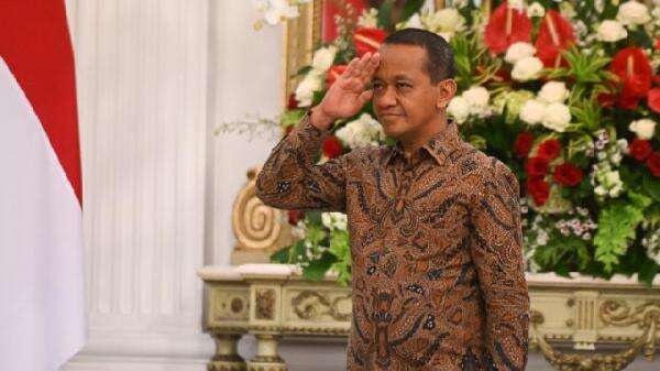 Prabowo Minta Target Lifting Minyak 1 Juta Barel per Hari, Panggil Bahlil Lahadalia ke Hambalang Prabowo Minta Target Lifting Minyak 1 Juta Barel per Hari, Panggil Bahlil Lahadalia ke Hambalang