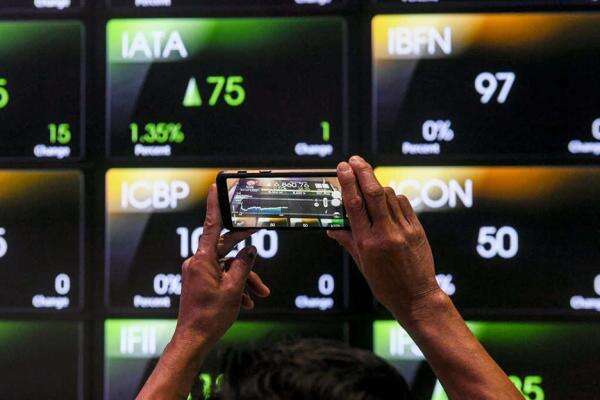 IHSG Ditutup Meroket 2,28 Sentuh Level 5.875, Ada 520 Saham Menghijau IHSG Ditutup Meroket 2,28 Sentuh Level 5.875, Ada 520 Saham Menghijau