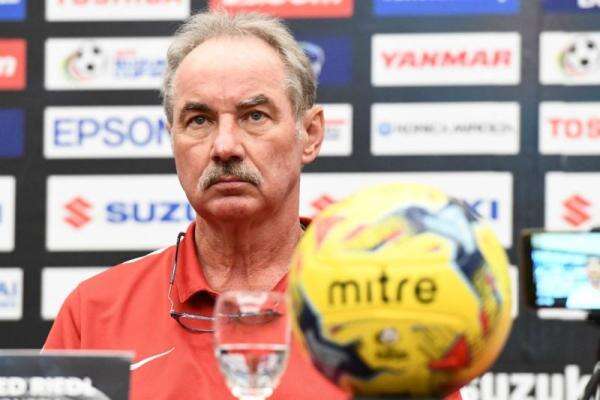 3 Pelatih Top Timnas Indonesia yang Dipecat Usai Gagal di Piala AFF, Nomor 1 Dijebak? 3 Pelatih Top Timnas Indonesia yang Dipecat Usai Gagal di Piala AFF, Nomor 1 Dijebak?