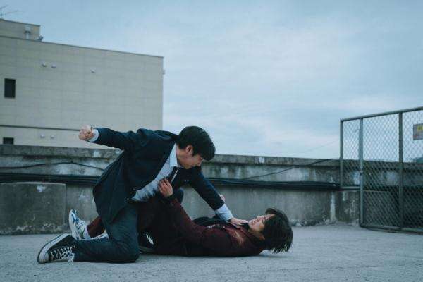 6 Perbedaan Weak Hero Class 2 versi Drama Korea dan Webtoon 6 Perbedaan Weak Hero Class 2 versi Drama Korea dan Webtoon