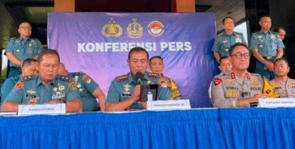 Panglima Koarmada Akui Penembak Bos Rental Mobil Oknum Anggota TNI AL Panglima Koarmada Akui Penembak Bos Rental Mobil Oknum Anggota TNI AL