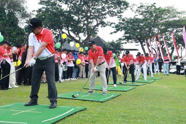 HUT ke-67 PEPABRI, 145 Peserta Adu Ketangkasan di Turnamen Golf Piala Presiden HUT ke-67 PEPABRI, 145 Peserta Adu Ketangkasan di Turnamen Golf Piala Presiden