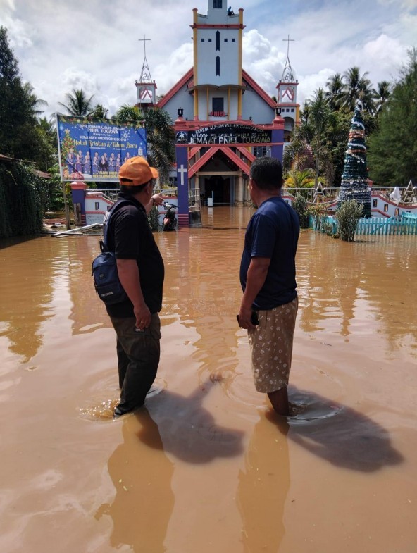 BNPB: Ribuan Rumah di Halmahera Utara Terendam Banjir, Satu Orang Meninggal Dunia BNPB: Ribuan Rumah di Halmahera Utara Terendam Banjir, Satu Orang Meninggal Dunia