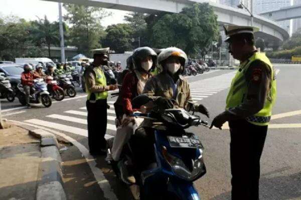 16.810 Pelanggar Lalu Lintas Terekam ETLE selama 5 Hari Operasi Patuh Jaya 16.810 Pelanggar Lalu Lintas Terekam ETLE selama 5 Hari Operasi Patuh Jaya