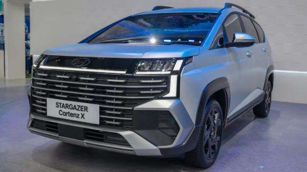 Makin Mantap Jadi Mobil Keluarga, STARGAZER Cartenz dan Cartenz X Hadir dengan Harga Baru yang MakinKompetitif Makin Mantap Jadi Mobil Keluarga, STARGAZER Cartenz dan Cartenz X Hadir dengan Harga Baru yang MakinKompetitif