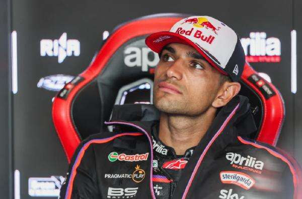 Jorge Martin Nekat Kejar MotoGP Malaysia meski Pergelangan Tangan Patah, Gelar Juara Dunia Dipertaruhkan! Jorge Martin Nekat Kejar MotoGP Malaysia meski Pergelangan Tangan Patah, Gelar Juara Dunia Dipertaruhkan!