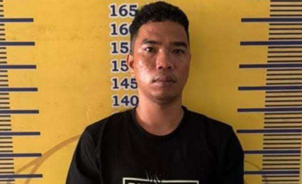 Bareskrim Tangkap Kaki Tangan Bandar Narkoba Agung Apek, 405 Gram Sabu Disita Bareskrim Tangkap Kaki Tangan Bandar Narkoba Agung Apek, 405 Gram Sabu Disita