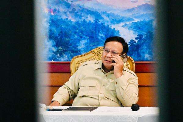 Prabowo Respons Cepat Penanganan Karhutla Kalteng, Langsung Telepon Minta Tambahan Alat Prabowo Respons Cepat Penanganan Karhutla Kalteng, Langsung Telepon Minta Tambahan Alat
