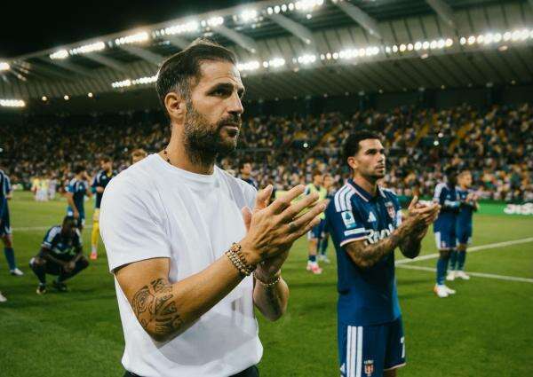 Cesc Fabregas Kirim Pesan Penting ke Pemainnya Jelang Debut Como 1907 di Liga Champions 2026-2027 Cesc Fabregas Kirim Pesan Penting ke Pemainnya Jelang Debut Como 1907 di Liga Champions 2026-2027