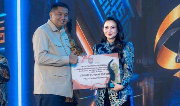 Maluku Utara Raih 2 Penghargaan Kemendagri, Sherly Tjoanda: Prestasi Kita Syukuri Maluku Utara Raih 2 Penghargaan Kemendagri, Sherly Tjoanda: Prestasi Kita Syukuri