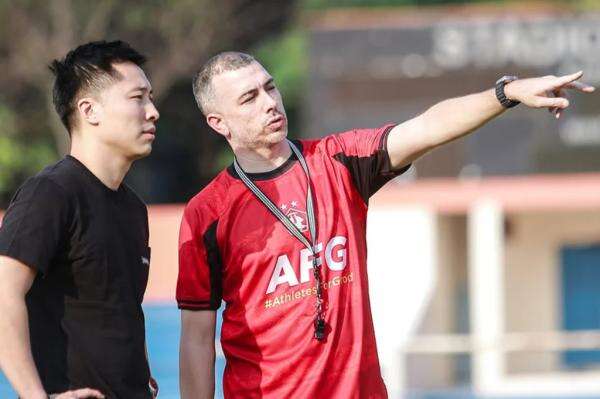 Arema FC Berubah Total, Persik Kediri Waspadai Senjata Baru Singo Edan di Derby Jatim Arema FC Berubah Total, Persik Kediri Waspadai Senjata Baru Singo Edan di Derby Jatim