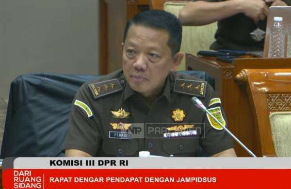 DPR Minta Komjak Proaktif Awasi Penanganan Perkara Febrie Adriansyah DPR Minta Komjak Proaktif Awasi Penanganan Perkara Febrie Adriansyah