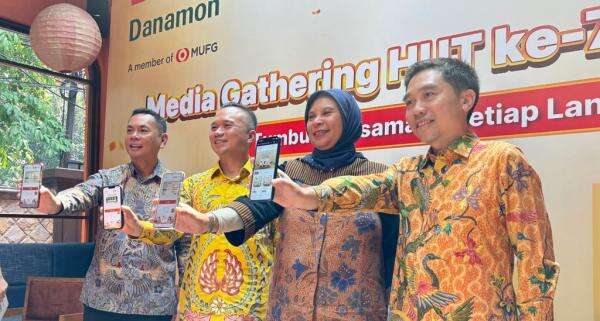 Perbankan Ungkap Investasi Emas Kian Dilirik untuk Persiapan Haji Perbankan Ungkap Investasi Emas Kian Dilirik untuk Persiapan Haji