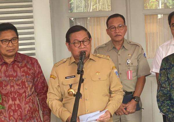KAI Larang Liga Aspal di Lahan Dekat Rel, Pramono Siapkan Lapangan Pengganti KAI Larang Liga Aspal di Lahan Dekat Rel, Pramono Siapkan Lapangan Pengganti
