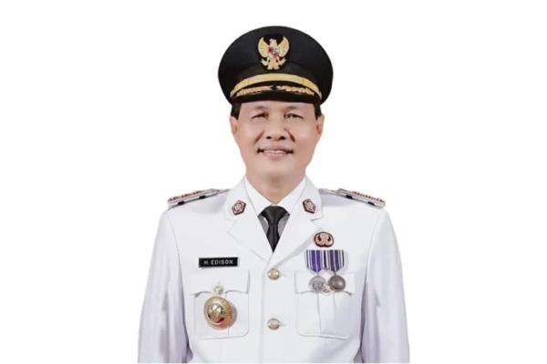 KPK Sudah Tentukan Status Hukum Bupati Muara Enim Edison KPK Sudah Tentukan Status Hukum Bupati Muara Enim Edison