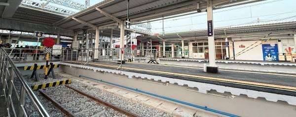 Ada Pembangunan Kanopi, KAI Tutup Sementara Jalur 4 dan 5 Stasiun Bogor Ada Pembangunan Kanopi, KAI Tutup Sementara Jalur 4 dan 5 Stasiun Bogor