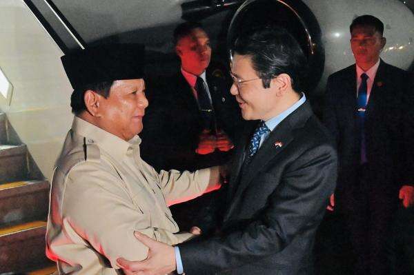 Prabowo dan PM Singapura Lawrence Wong Dijadwalkan Gelar Leaders’ Retreat di Jakarta Prabowo dan PM Singapura Lawrence Wong Dijadwalkan Gelar Leaders’ Retreat di Jakarta