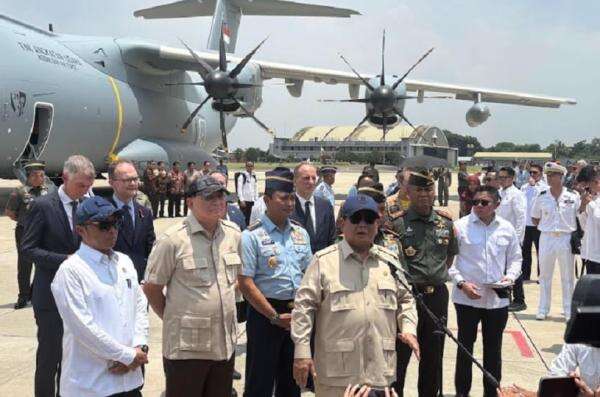 Presiden Prabowo Minta Pesawat Airbus A400M Dilengkapi Modul Ambulans Udara Presiden Prabowo Minta Pesawat Airbus A400M Dilengkapi Modul Ambulans Udara