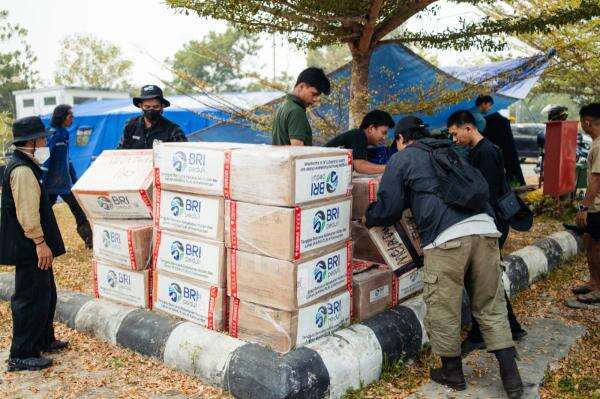 Perkuat Penanganan Karhutla, BRI Peduli Salurkan 270 Unit Mesin Pompa Air Perkuat Penanganan Karhutla, BRI Peduli Salurkan 270 Unit Mesin Pompa Air