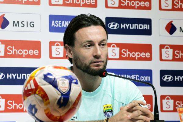 Marc Klok Bawa Misi Besar Persib, Ingin Perluas Dominasi hingga Asia Tenggara Marc Klok Bawa Misi Besar Persib, Ingin Perluas Dominasi hingga Asia Tenggara