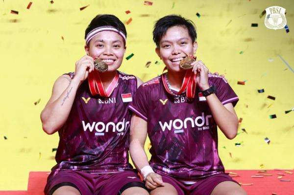 Indonesia Borong 4 Gelar di Final Indonesia Masters II 2025, Apriyani/Fadia Lengkapi Dominasi Tuan Rumah Indonesia Borong 4 Gelar di Final Indonesia Masters II 2025, Apriyani/Fadia Lengkapi Dominasi Tuan Rumah