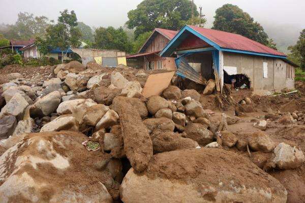 BNPB Prioritaskan Pencarian 1 Korban Hilang dalam Banjir Bandang Solok BNPB Prioritaskan Pencarian 1 Korban Hilang dalam Banjir Bandang Solok