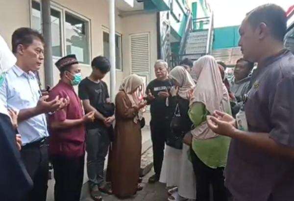 Identitas 3 Korban Tewas Kecelakaan Beruntun Ambulans di Tol Batang-Semarang Identitas 3 Korban Tewas Kecelakaan Beruntun Ambulans di Tol Batang-Semarang