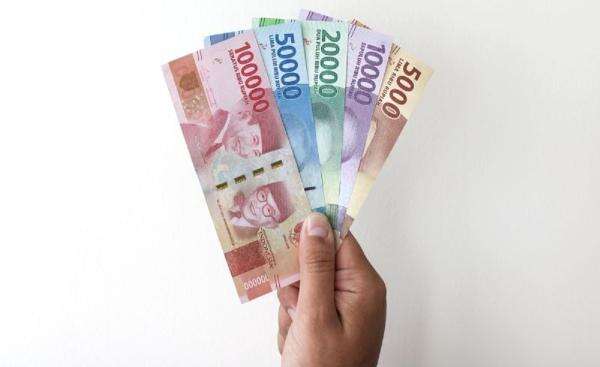 Rupiah Sore Ini Menguat 128 Poin ke Rp17.860 per USD Rupiah Sore Ini Menguat 128 Poin ke Rp17.860 per USD