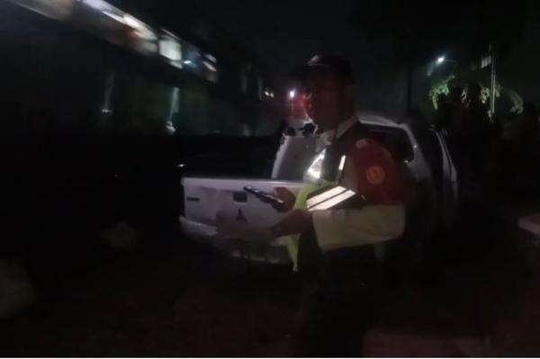 Kecelakaan Minibus Tertabrak Kereta Api di Bulak Kapal Bekasi, Sopir Tewas Terjepit Kecelakaan Minibus Tertabrak Kereta Api di Bulak Kapal Bekasi, Sopir Tewas Terjepit