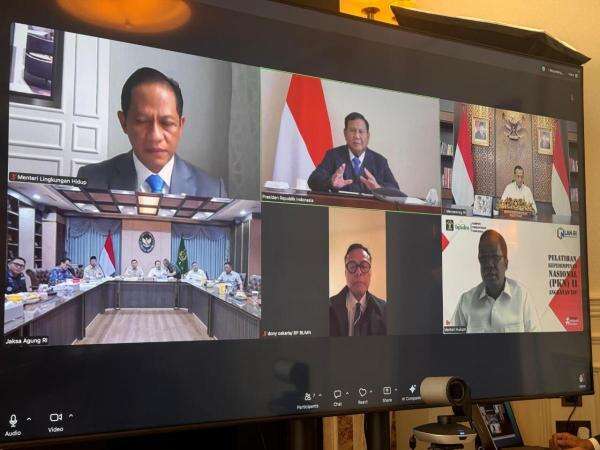 Prabowo Pimpin Ratas dari London, Bahas Penertiban Kawasan Hutan Prabowo Pimpin Ratas dari London, Bahas Penertiban Kawasan Hutan