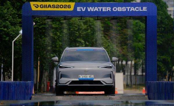 Total 180 Unit Mobil dan 20 Motor Bisa Dijajal di GIIAS 2026, Ada Water Obstacle untuk Kendaraan Listrik Total 180 Unit Mobil dan 20 Motor Bisa Dijajal di GIIAS 2026, Ada Water Obstacle untuk Kendaraan Listrik