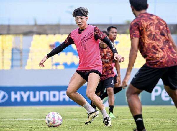 Derby Pantura Kontra Gresik United, Persela Targetkan Kemenangan Derby Pantura Kontra Gresik United, Persela Targetkan Kemenangan