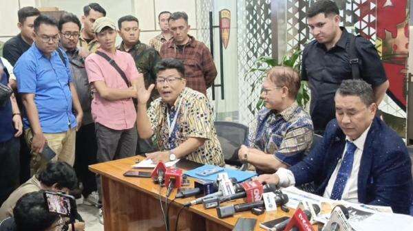 Pemilik Emas dan Uang dalam Kasus Febrie Adriansyah Akan Ajukan Gugatan Praperadilan Pemilik Emas dan Uang dalam Kasus Febrie Adriansyah Akan Ajukan Gugatan Praperadilan