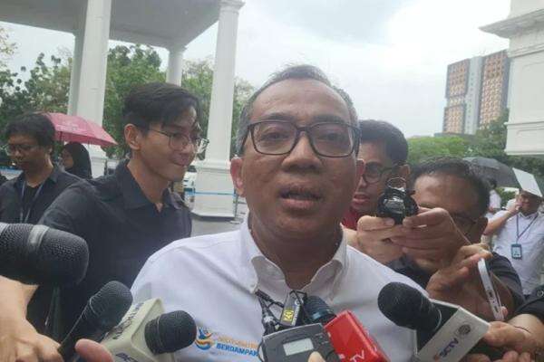 Mendiktisaintek Diminta Tuntaskan Kasus Dugaan Plagiasi Guru Besar Teknik Unsoed Mendiktisaintek Diminta Tuntaskan Kasus Dugaan Plagiasi Guru Besar Teknik Unsoed