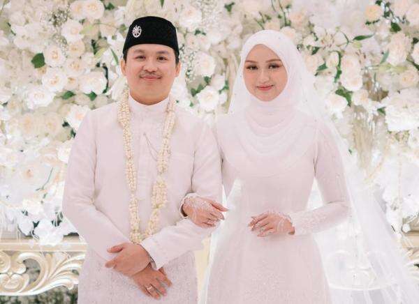 Resmi Jadi Ayah, Komika Fatih Andhika Umumkan Kelahiran Anak Pertama Resmi Jadi Ayah, Komika Fatih Andhika Umumkan Kelahiran Anak Pertama