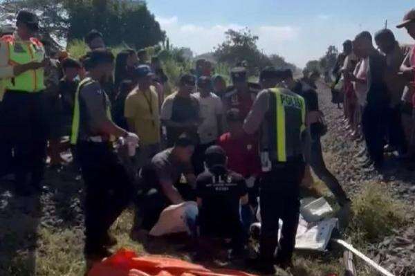Diduga Depresi, Pria di Sidoarjo Tewas Tertabrak Kereta Api Dhoho Diduga Depresi, Pria di Sidoarjo Tewas Tertabrak Kereta Api Dhoho