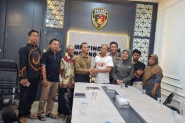 Kisah Suginanto Dipenjara karena Ambil 2 Batang Kayu Akhirnya Bebas Lewat Restorative Justice Kisah Suginanto Dipenjara karena Ambil 2 Batang Kayu Akhirnya Bebas Lewat Restorative Justice