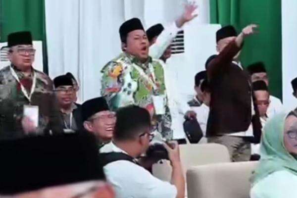 Wilayah dan Cabang Desak Perubahan Total PBNU, Minta Muktamar ke-35 NU Digelar di Jakarta Wilayah dan Cabang Desak Perubahan Total PBNU, Minta Muktamar ke-35 NU Digelar di Jakarta