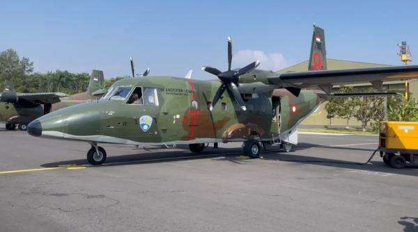 TNI AU Siagakan 5 Pesawat Tangani Karhutla Kalimantan, Kerahkan 3 Pesawat untuk OMC TNI AU Siagakan 5 Pesawat Tangani Karhutla Kalimantan, Kerahkan 3 Pesawat untuk OMC