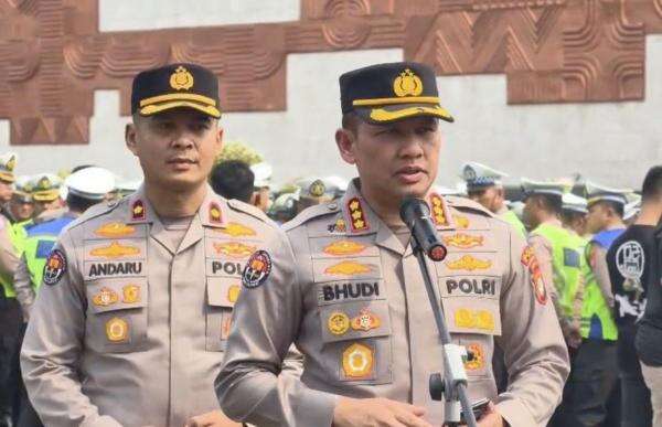Pilkades Serentak 154 Desa Bekasi, Polda Metro: Jangan Jadikan Beda Pilihan Pemicu Perselisihan! Pilkades Serentak 154 Desa Bekasi, Polda Metro: Jangan Jadikan Beda Pilihan Pemicu Perselisihan!